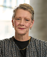 [MISSING IMAGE: ph_bushjenny-4c.jpg]